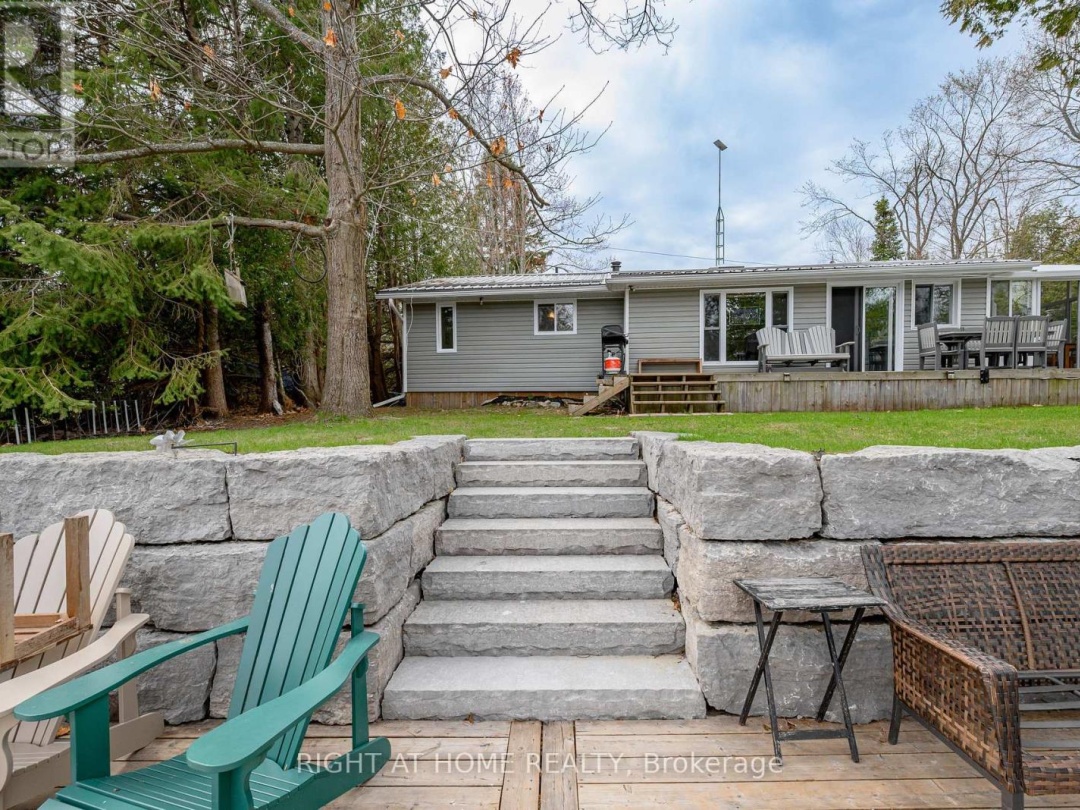 369 SOUTHAM DRIVE, Burnt River