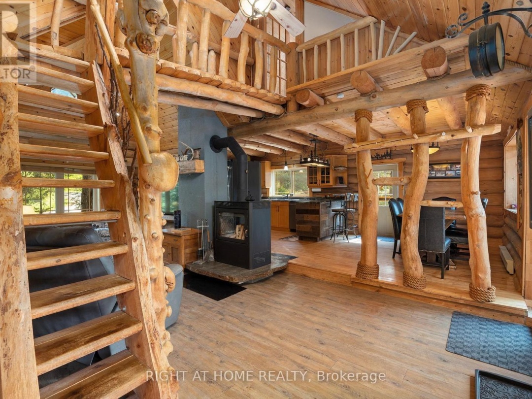 235 LOCH ERNE ROAD, Vowel Lake