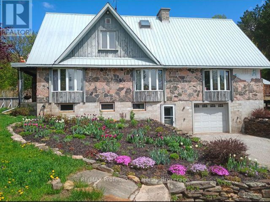 2481 NORTH SHORE ROAD, Algonquin Highlands (Stanhope)