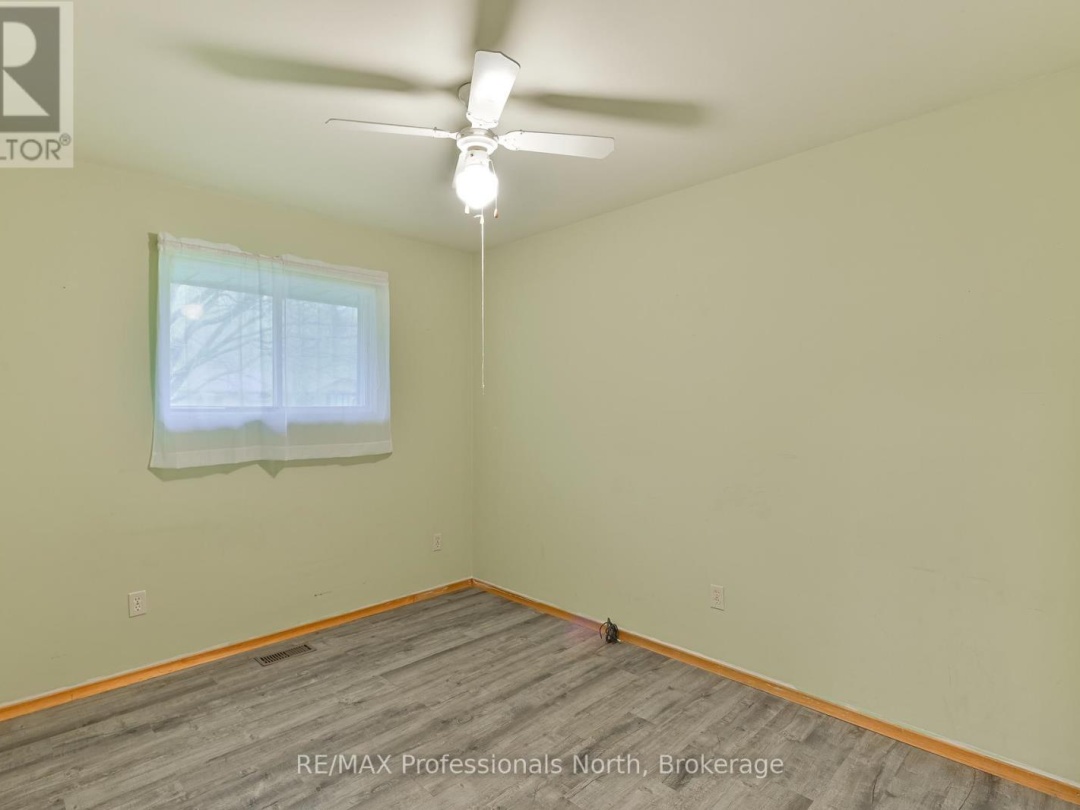 6 KNOB HILL COURT, Minden Hills (Anson)