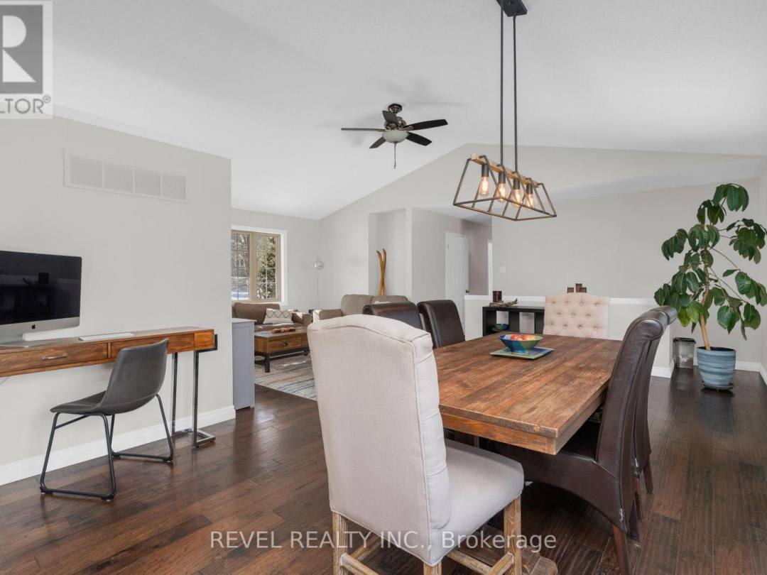 32 HICKORY LANE, Oro-Medonte (Sugarbush)