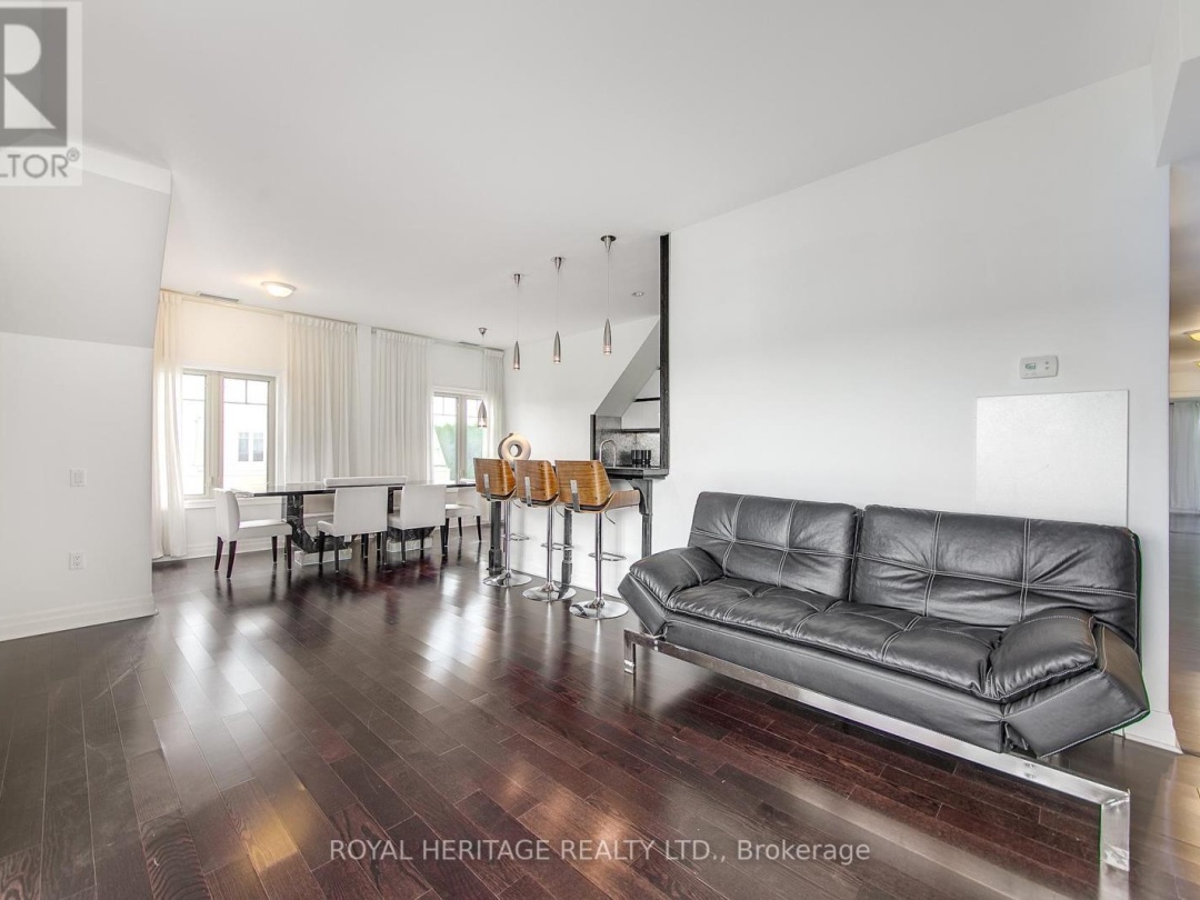 605 - 130 STEAMSHIP BAY ROAD, 