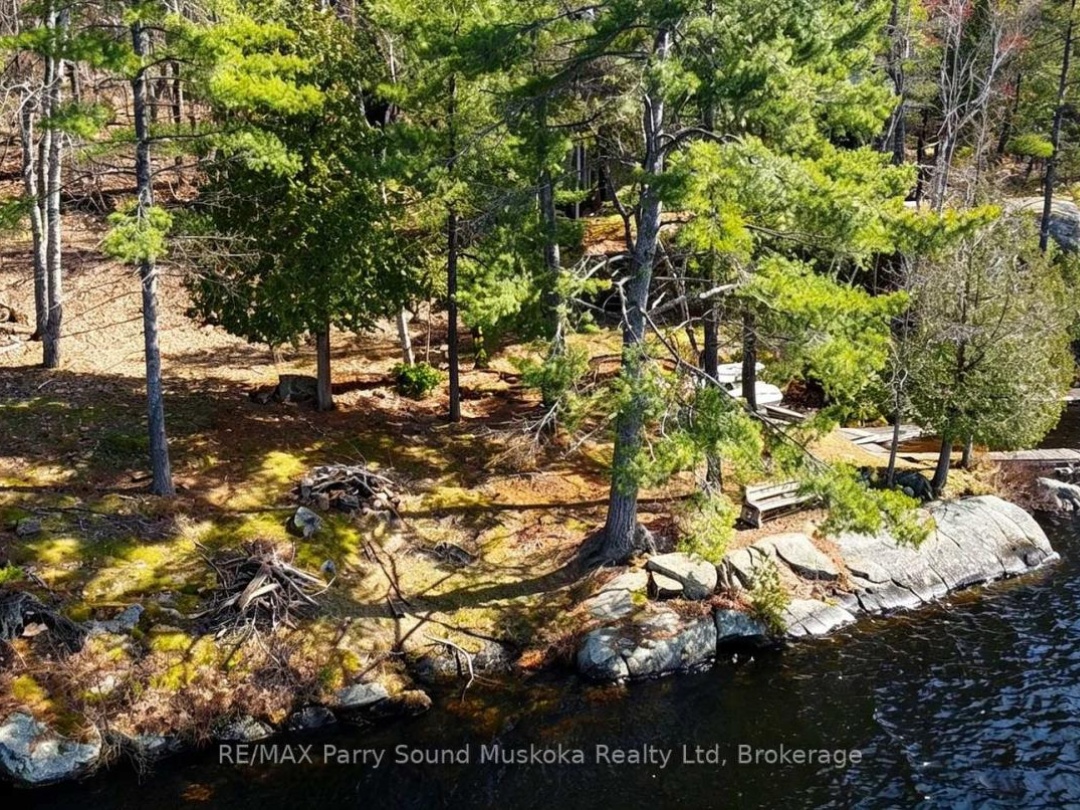 55 HEALEY LAKE WATER, Healey Lake