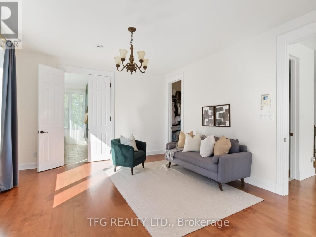 165 BAYSHORE DRIVE, 
