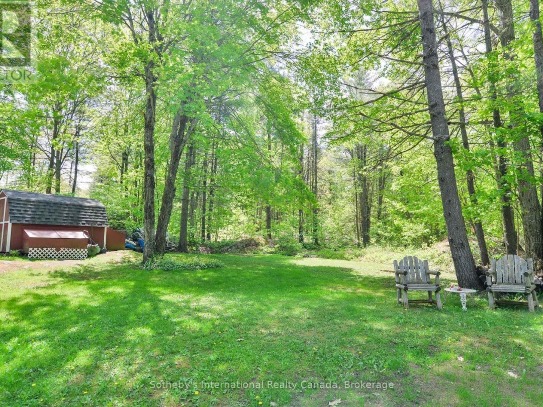 1068 Kahshe Lake Rd S, Gravenhurst (Morrison)