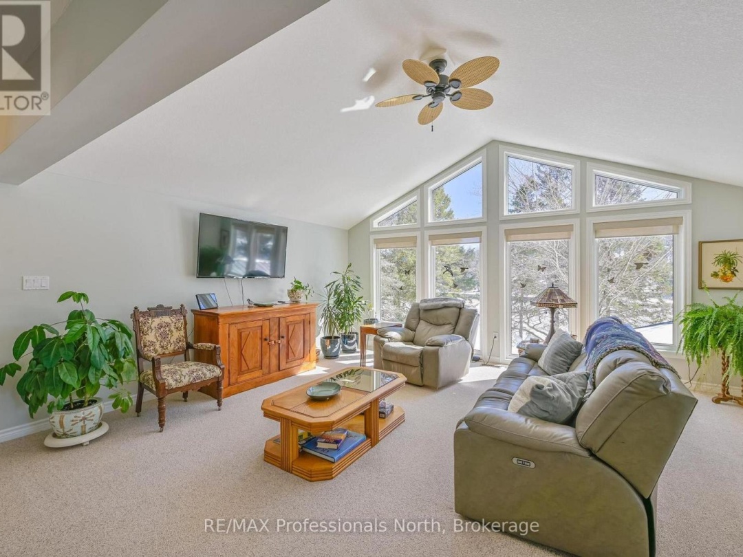 1099 SUMMER LANE, Minden Lake