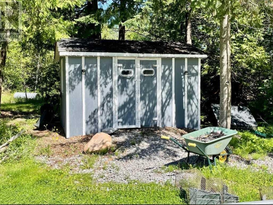 42 CEDAR BAY ROAD, Kawartha Lakes (Carden)