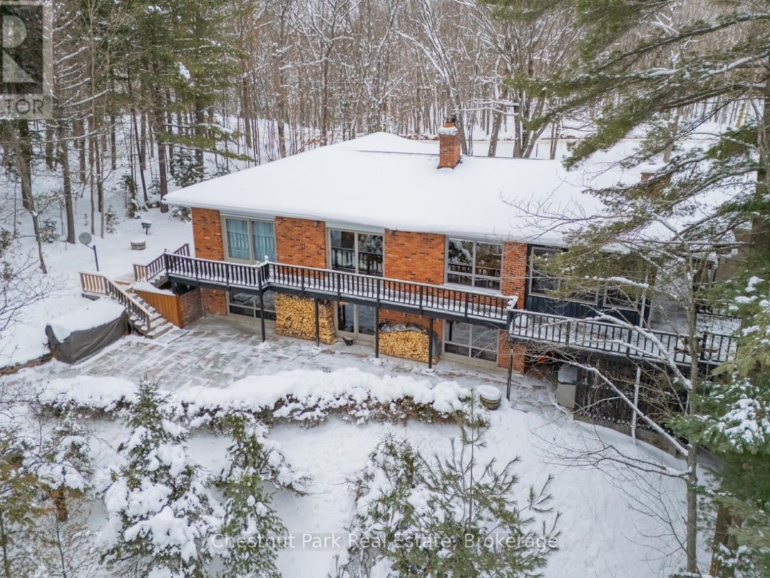 652 NORTH WASEOSA LAKE ROAD, 