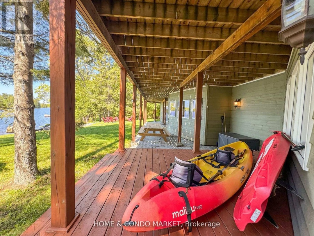 14 CHARLES AVENUE, Manitouwabing Lake