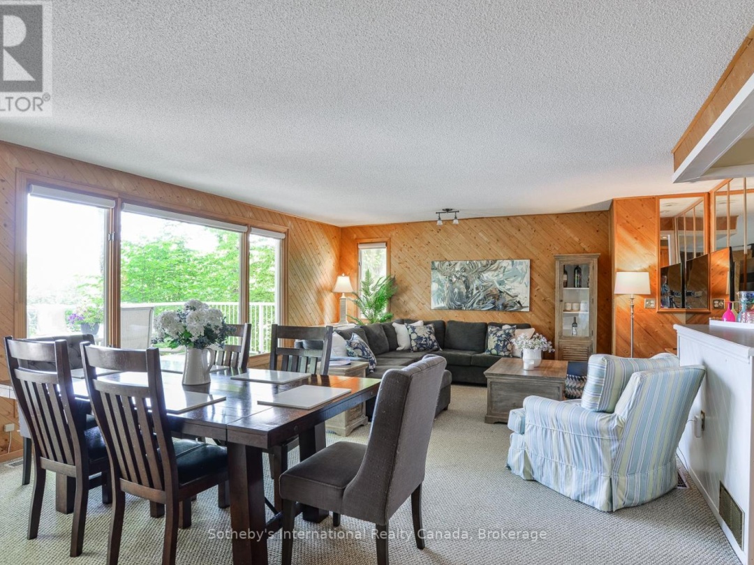 1062 BRADLEY ROAD, Lake Muskoka
