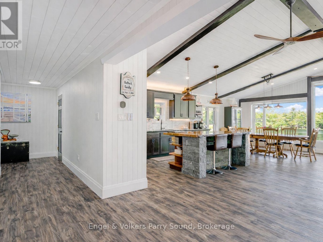 49 REGENCY DRIVE, Richmond Lake