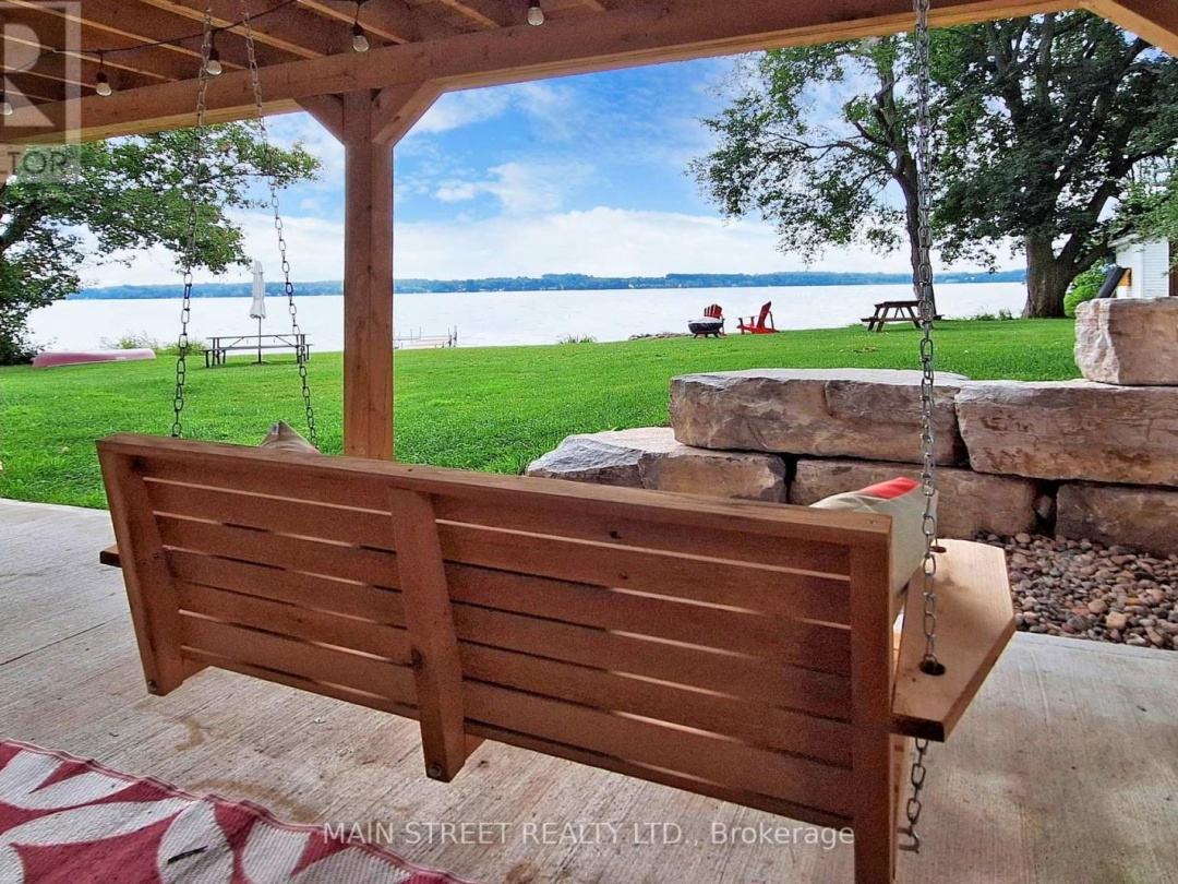 90 Plum Point Lane, Scugog Lake