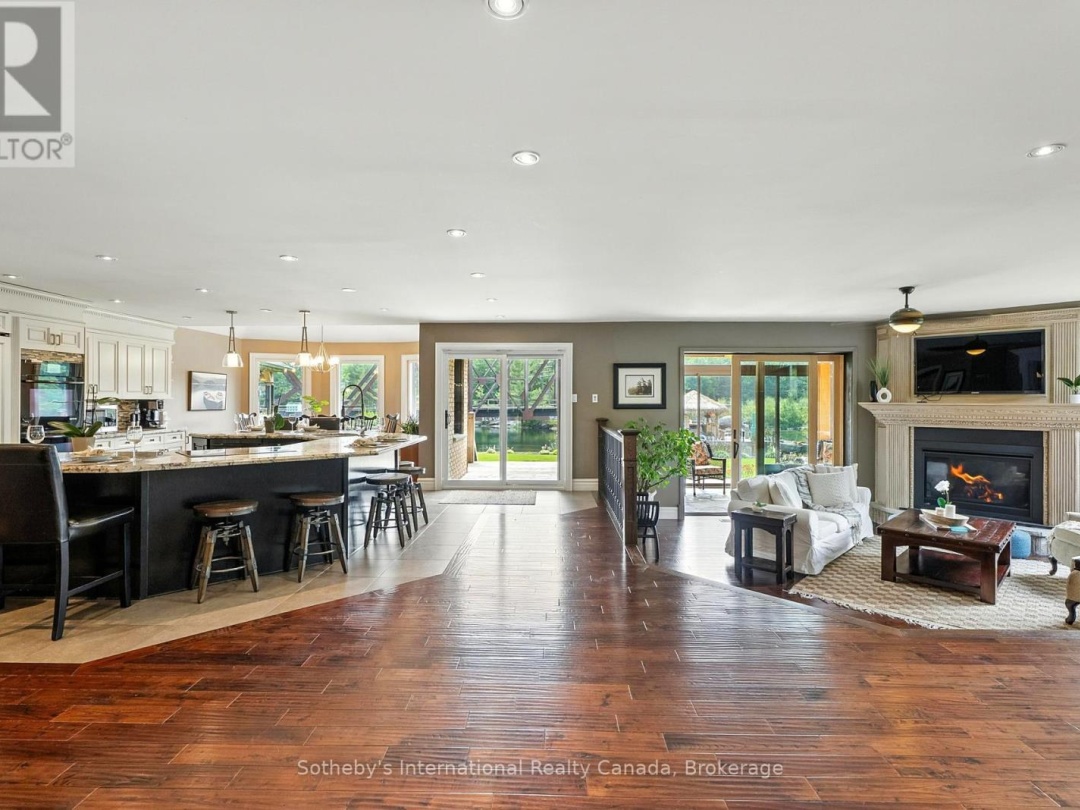 7583 OAK POINT ROAD, 