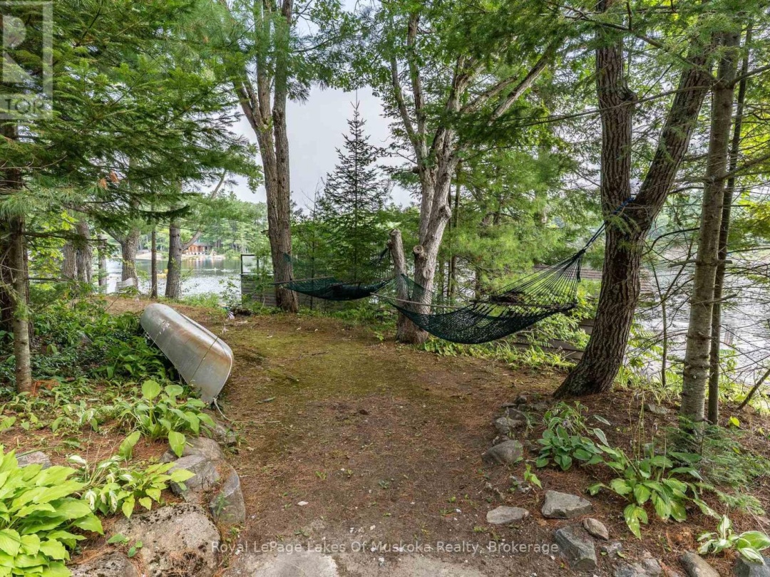 51 PINETREE ROAD, 
