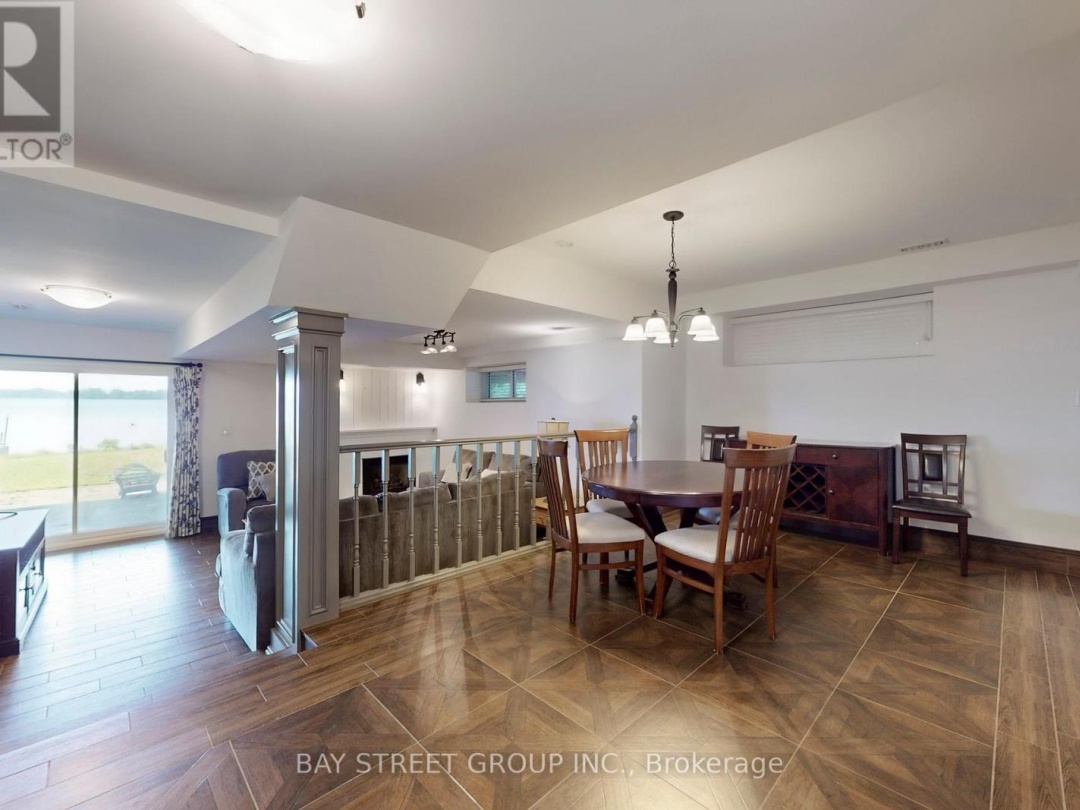3784 TUPPY DRIVE, Lake Simcoe
