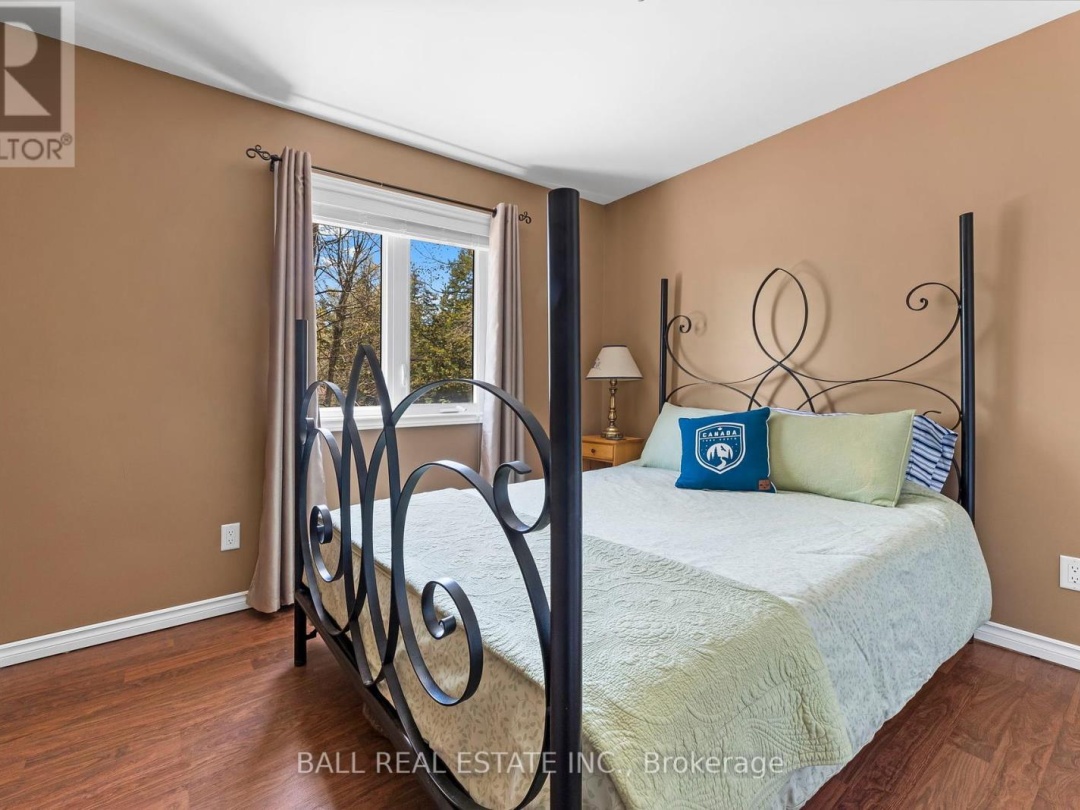 479 EAST CLEAR BAY ROAD, Crystal Lake