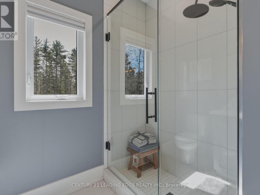 1104 XAVIER STREET, Gravenhurst (Morrison)
