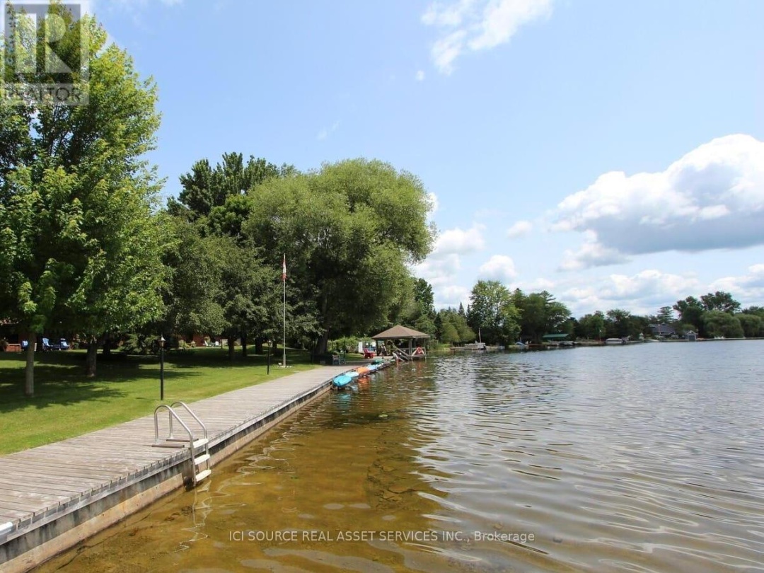 211 - 200 EAST STREET S, Little Bob Channel
