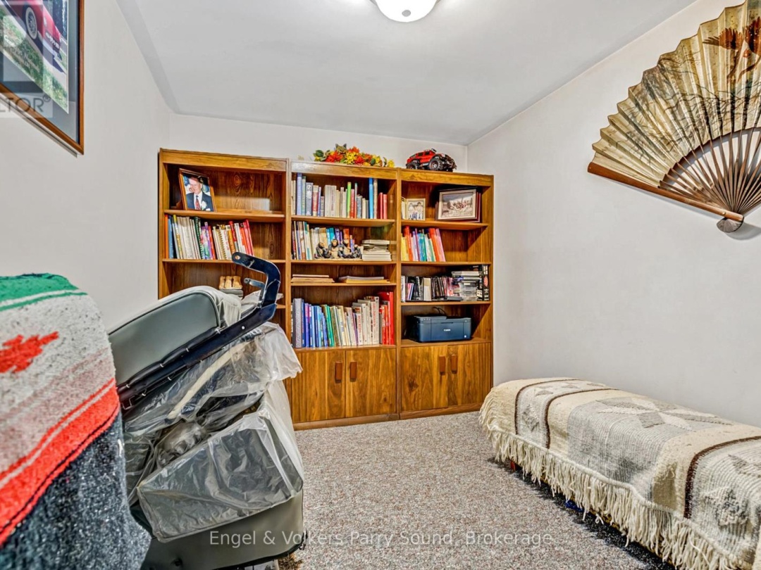 3 SQUIRREL AVENUE, McDougall