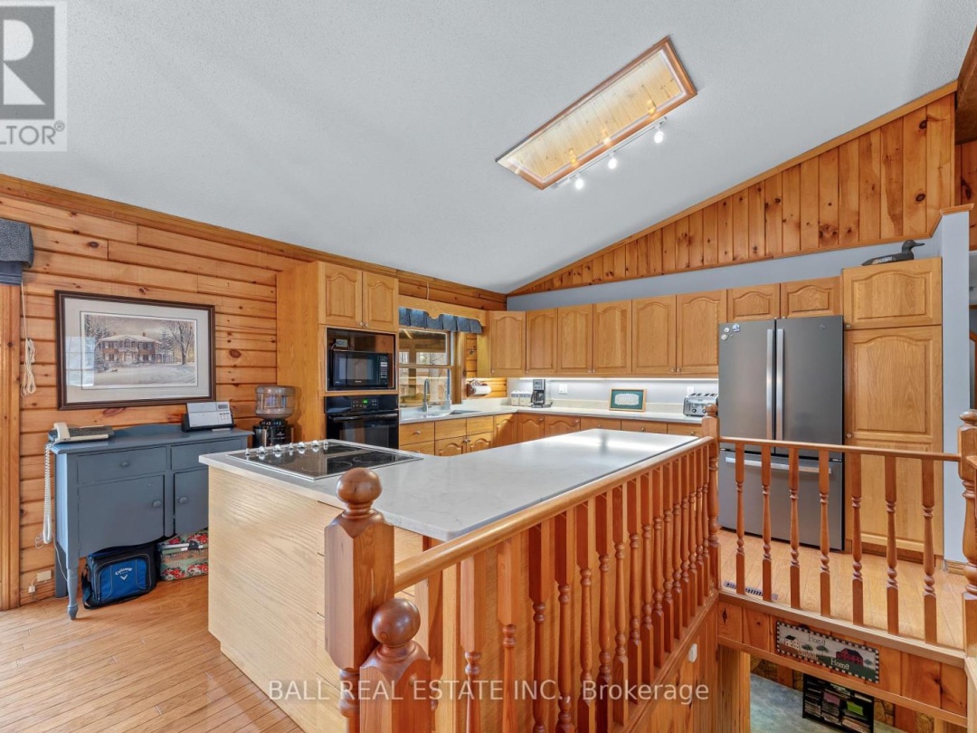 48 STANLEY DRIVE, Kawartha Lakes (Fenelon Falls)