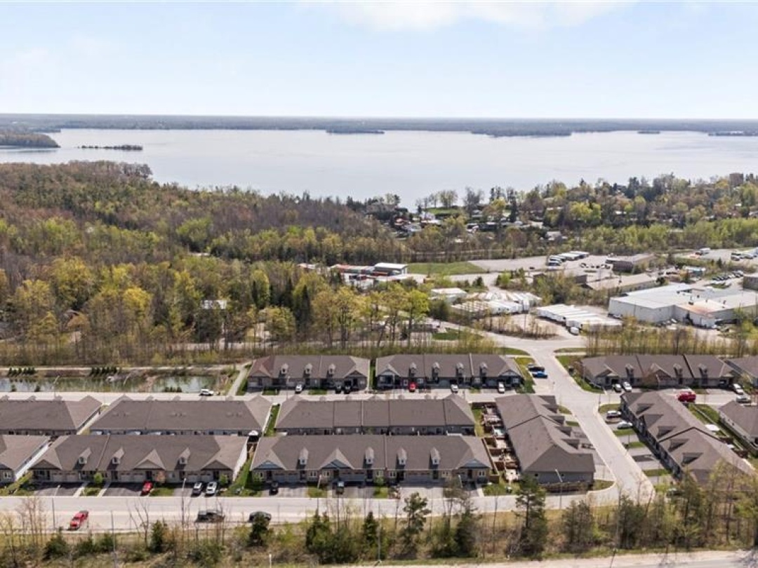 60 LILY Drive, Orillia