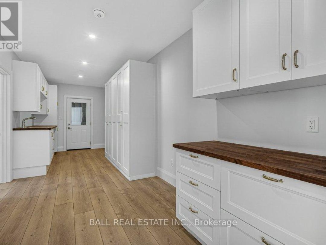 73 LAKEVIEW CRESCENT, Pigeon Lake