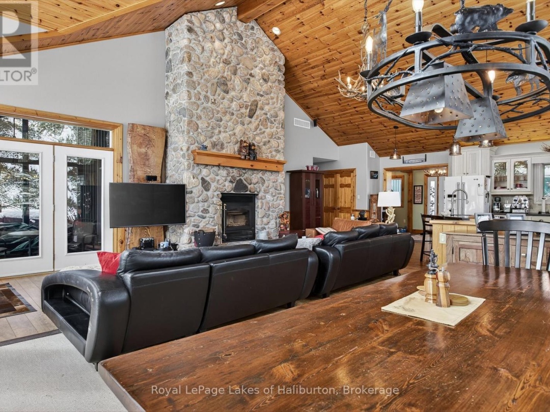 54 CLEARVIEW DRIVE, Crystal Lake