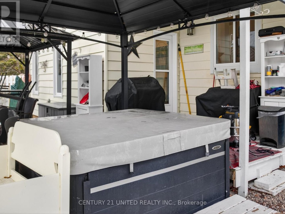 216 ALPINE LAKE ROAD, Pigeon Lake