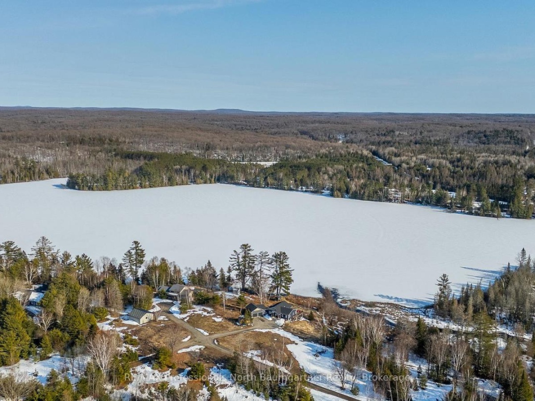 4318 GLAMORGAN ROAD, Haas Lake