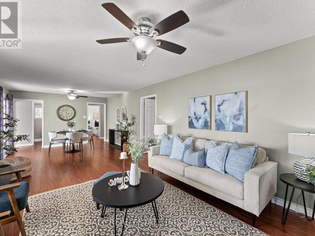 11 LAKEVIEW CRESCENT, Pigeon Lake