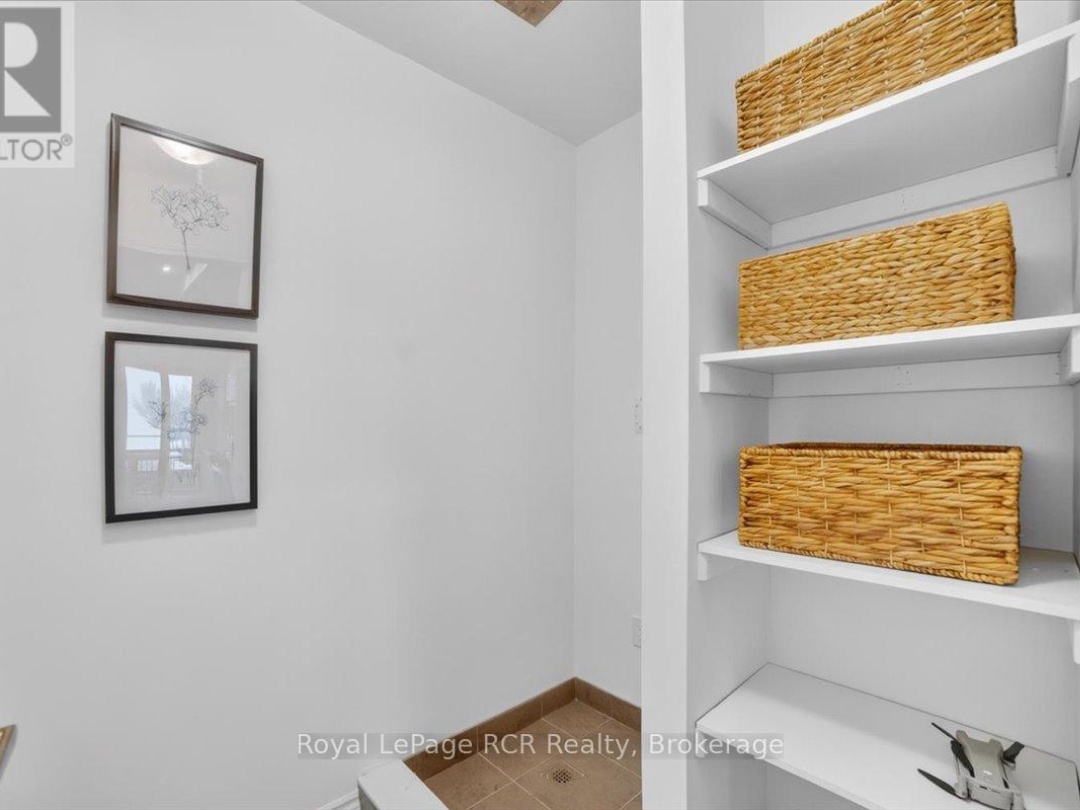 154 ELGIN STREET, Orillia