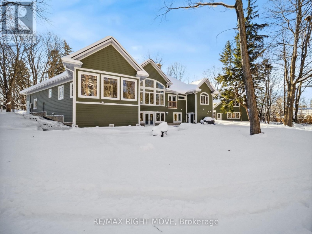 143 BASS LINE, Oro-Medonte (Prices Corners)
