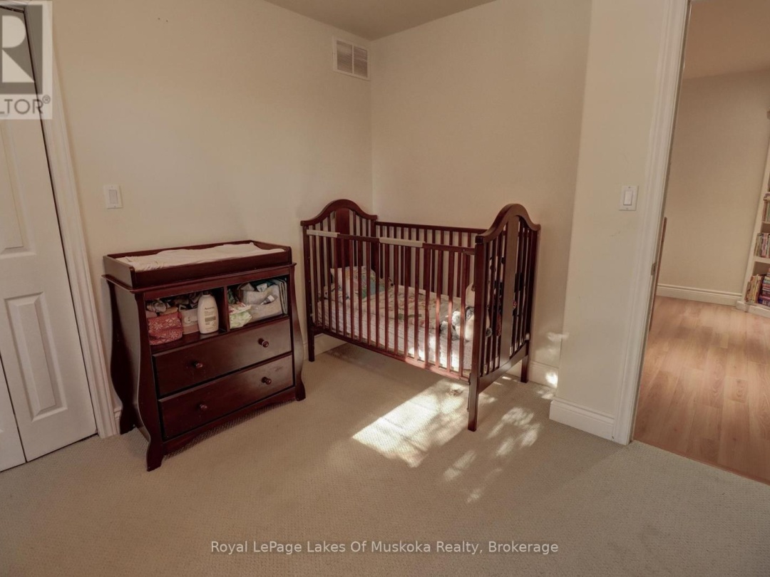 317 FALCON ROAD, Huntsville (Chaffey)