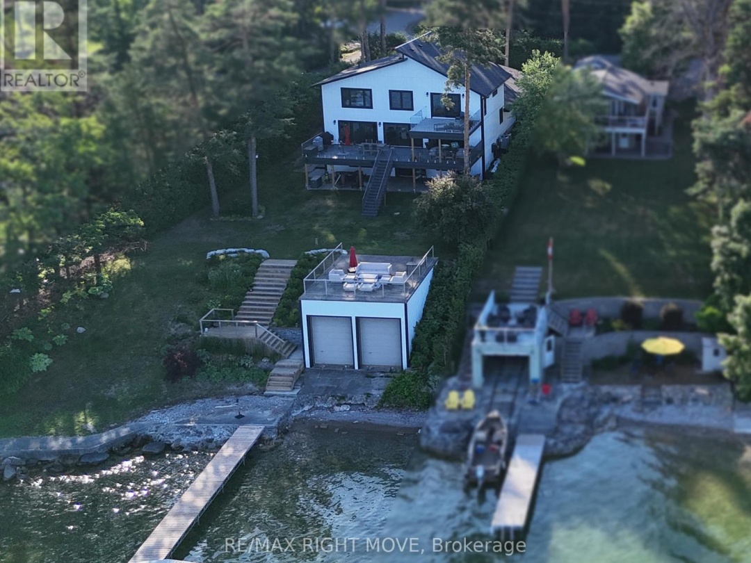 1189 WOODLAND DRIVE, Lake Simcoe