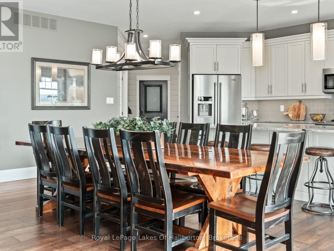 1143 TRILLIUM TRAIL, Loon Lake