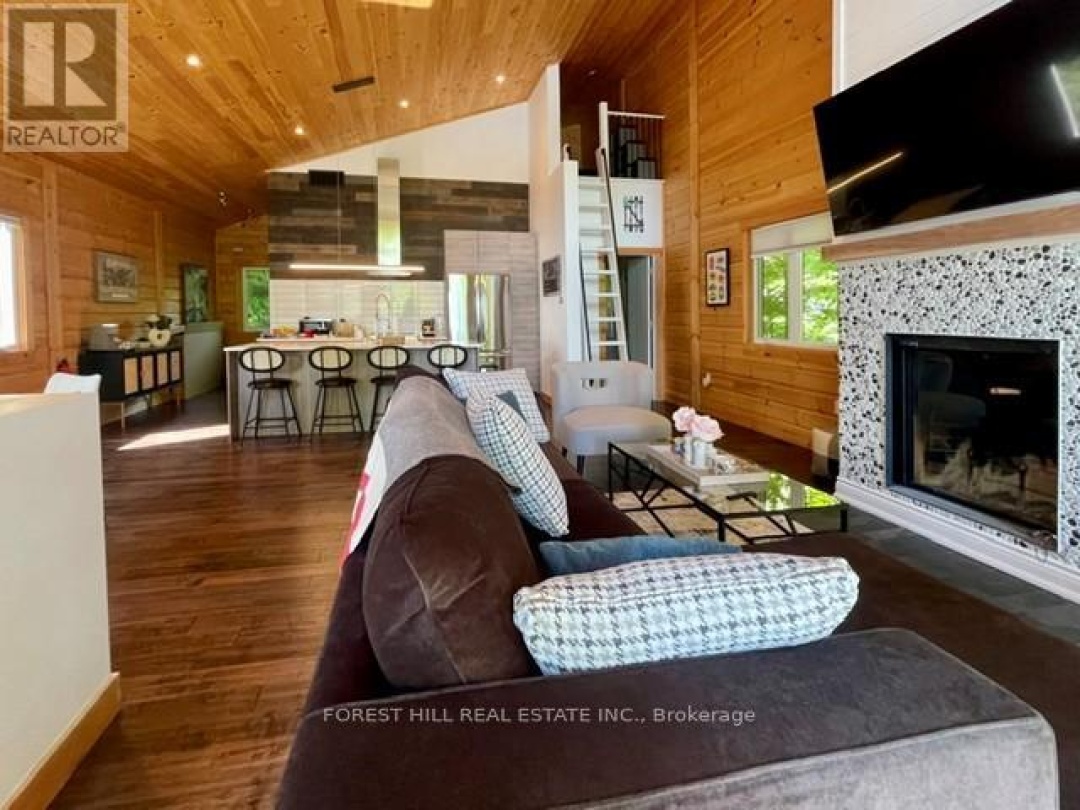 170 HILL STREET, Lake Muskoka
