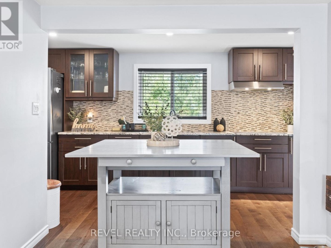 411 LONG BEACH ROAD, 