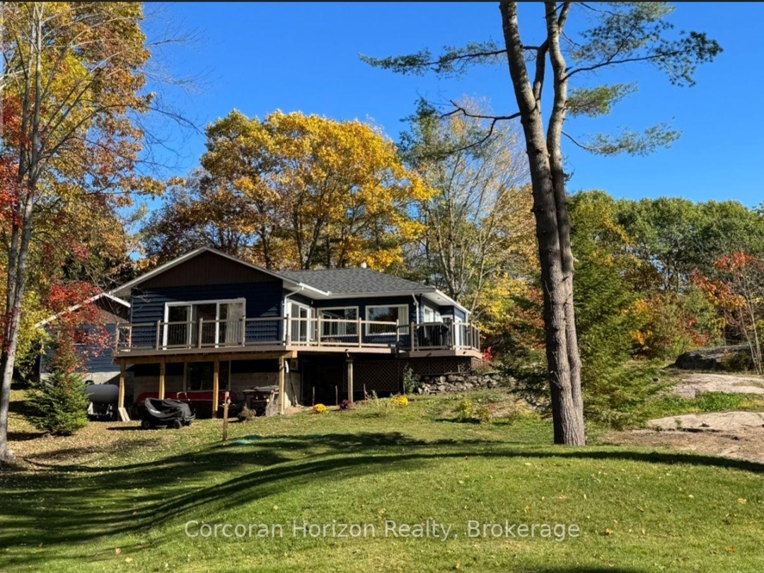 3000 WHELAN WAY, Black River