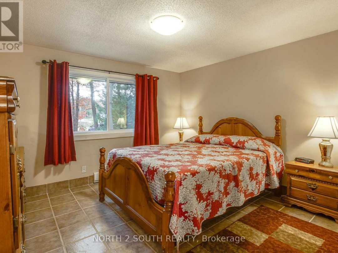 2512 HONEY HARBOUR ROAD, Georgian Bay (Baxter)