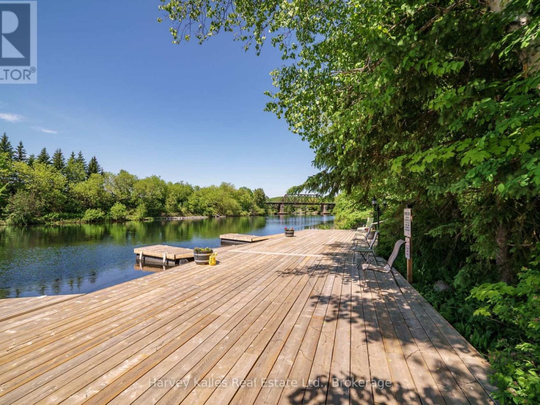107 - 31 DAIRY LANE, Muskoka River