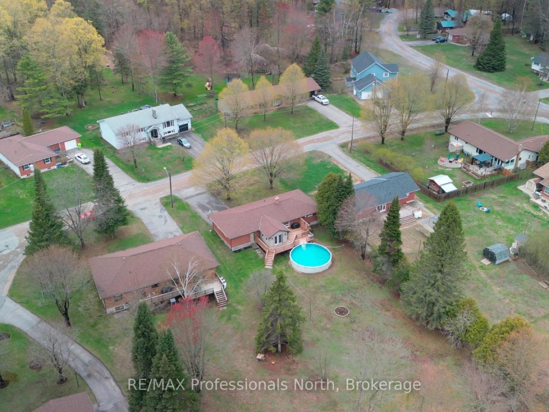 6 KNOB HILL COURT, Minden Hills (Anson)