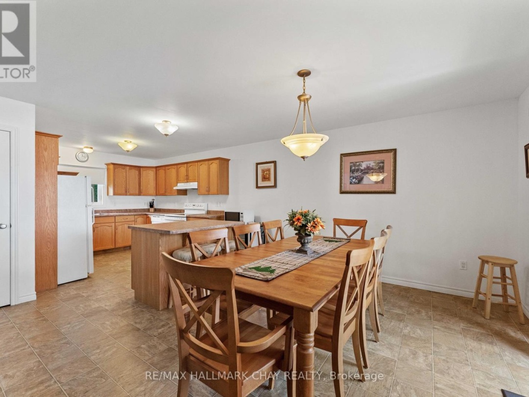 1832 KILWORTHY ROAD, Sparrow Lake