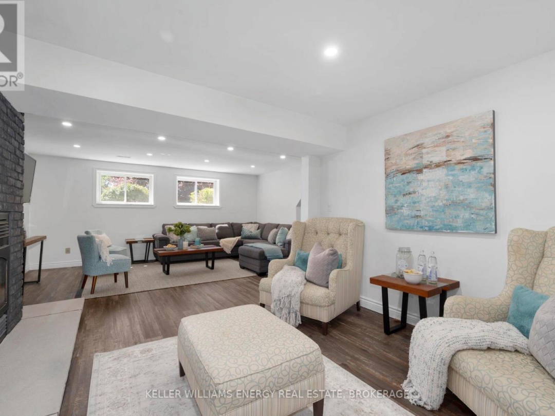 456 County Road 46, Kawartha Lakes (Mariposa)