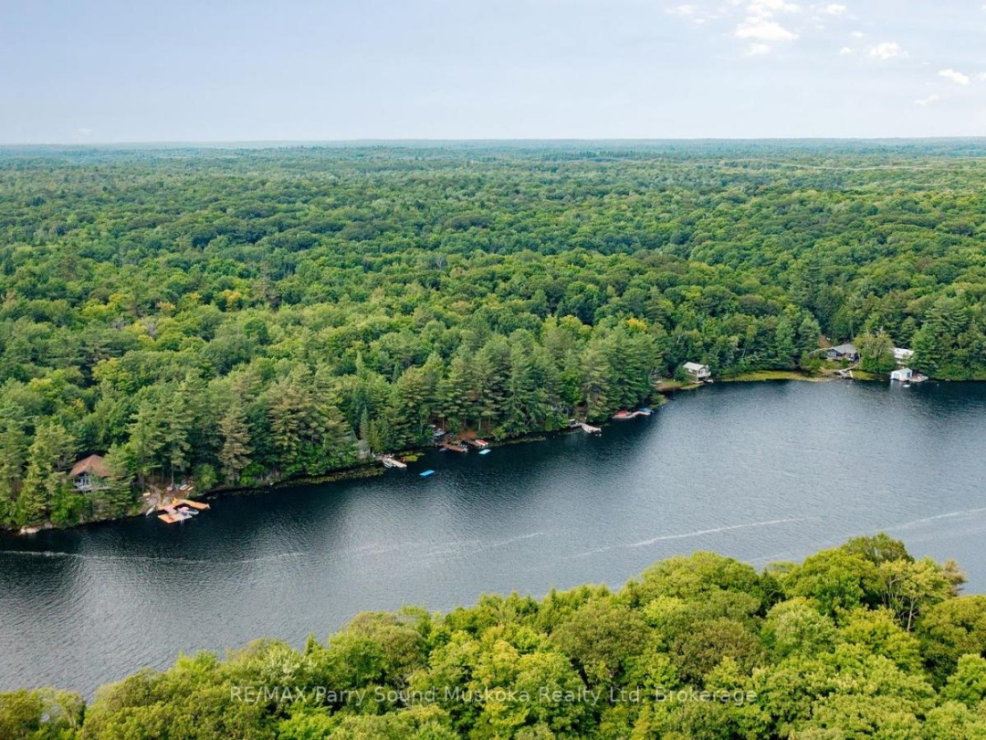 4 POST LANE, Otter Lake