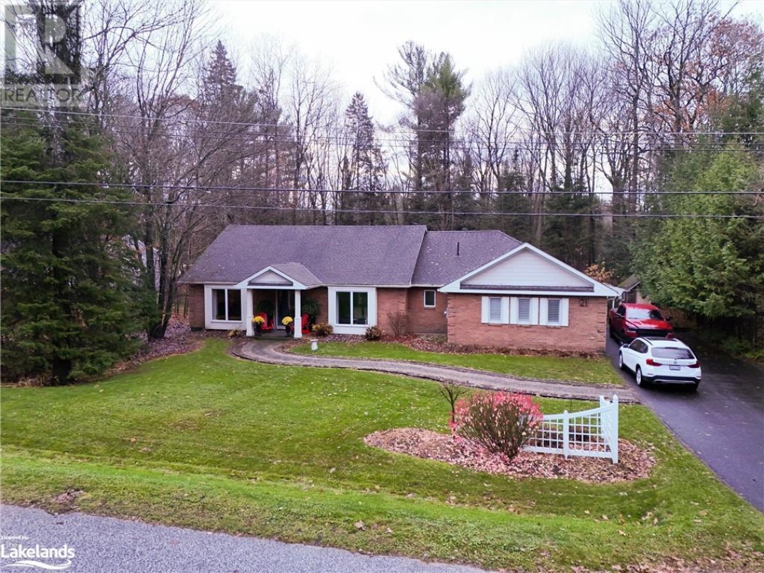 21 Brian Road, Bracebridge