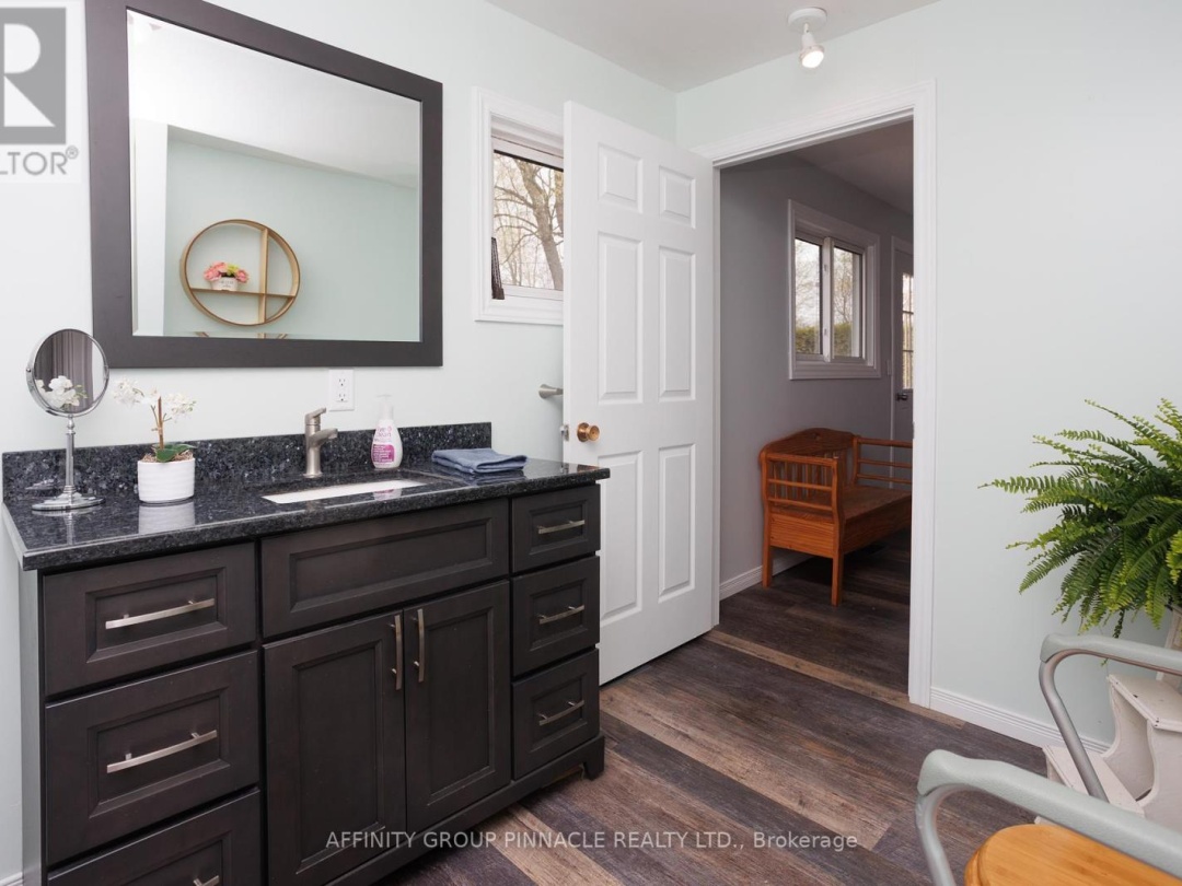 106 COLDSTREAM ROAD, Rosedale Lake