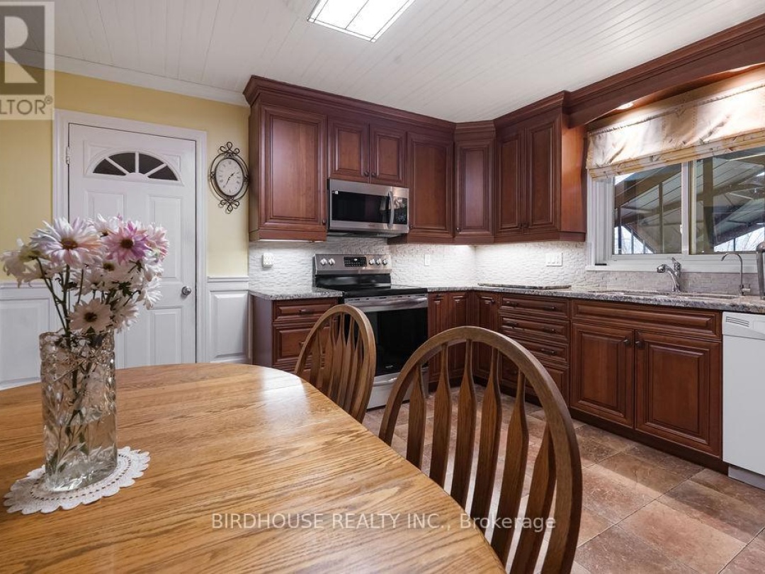 47 NORTH WATER STREET, Gull River