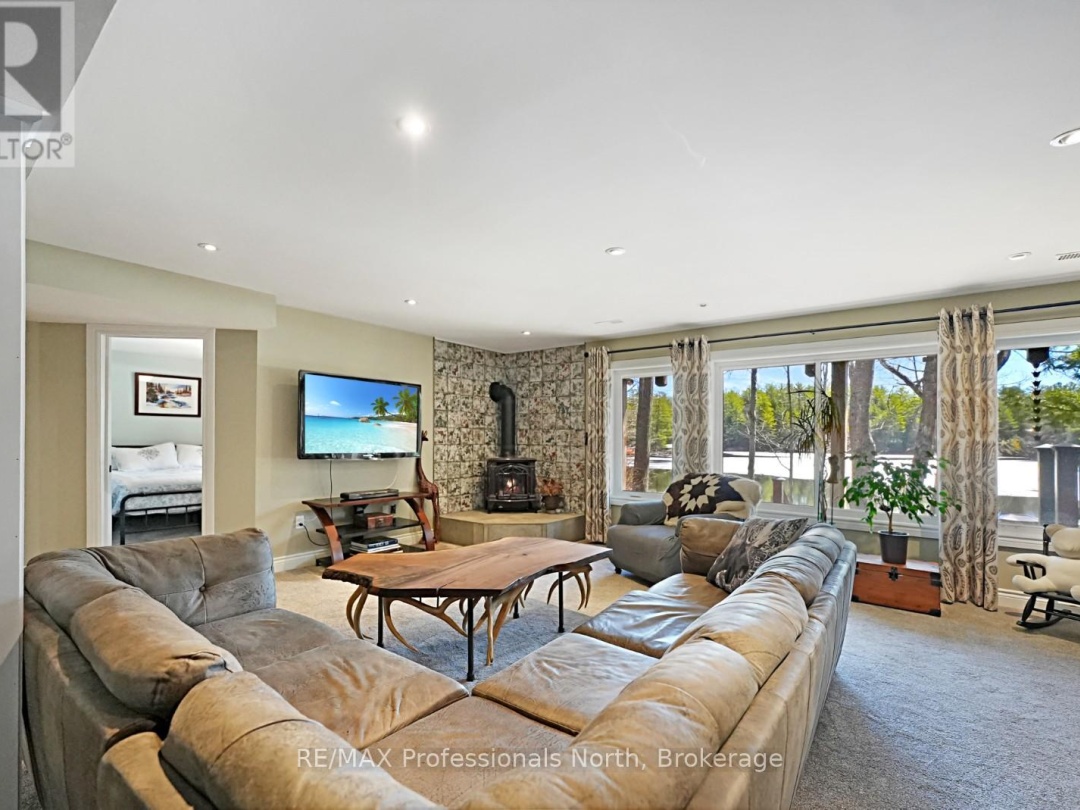 1111 JONES ROAD, Kushog Lake