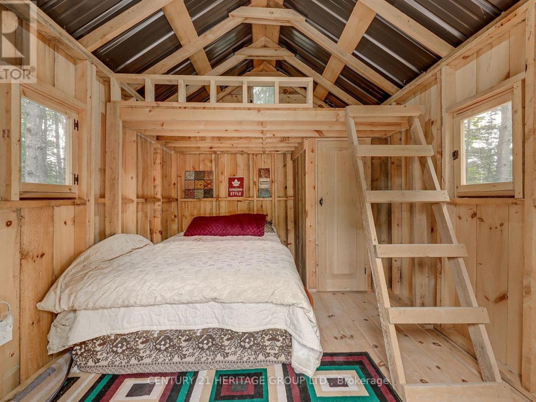 4411 UPPER BIG CHUTE ROAD, 