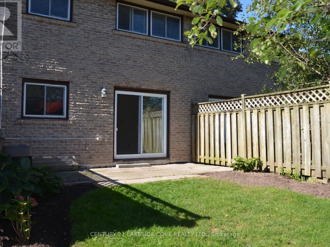 18 - 67 FITTONS ROAD E, Orillia